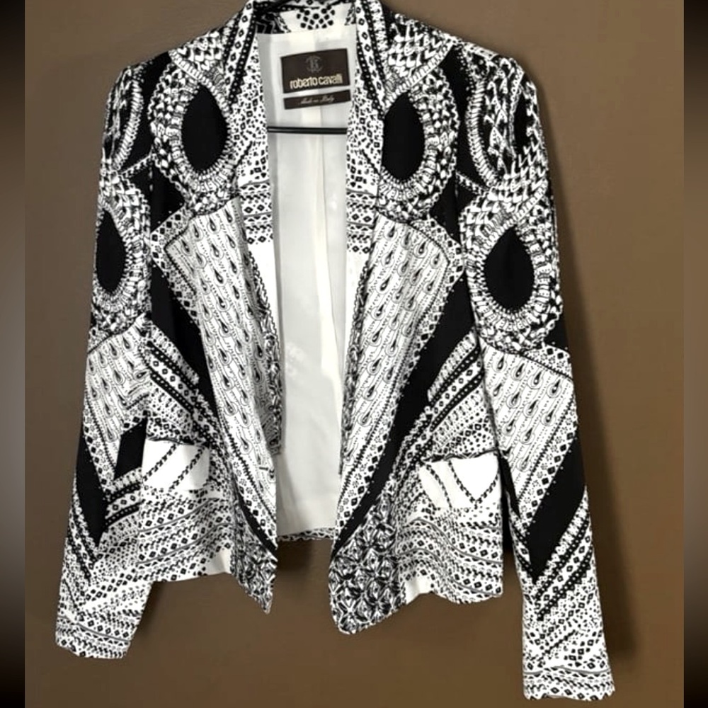 Roberto Cavalli Couture  100%, silk woman blazer BNWOT.